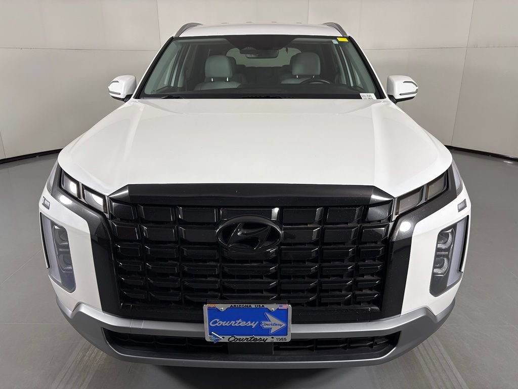 Used 2025 Hyundai Palisade SEL FWD image 3