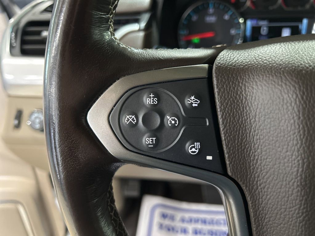 Used 2019 Chevrolet Suburban Premier AWD/4WD image 28