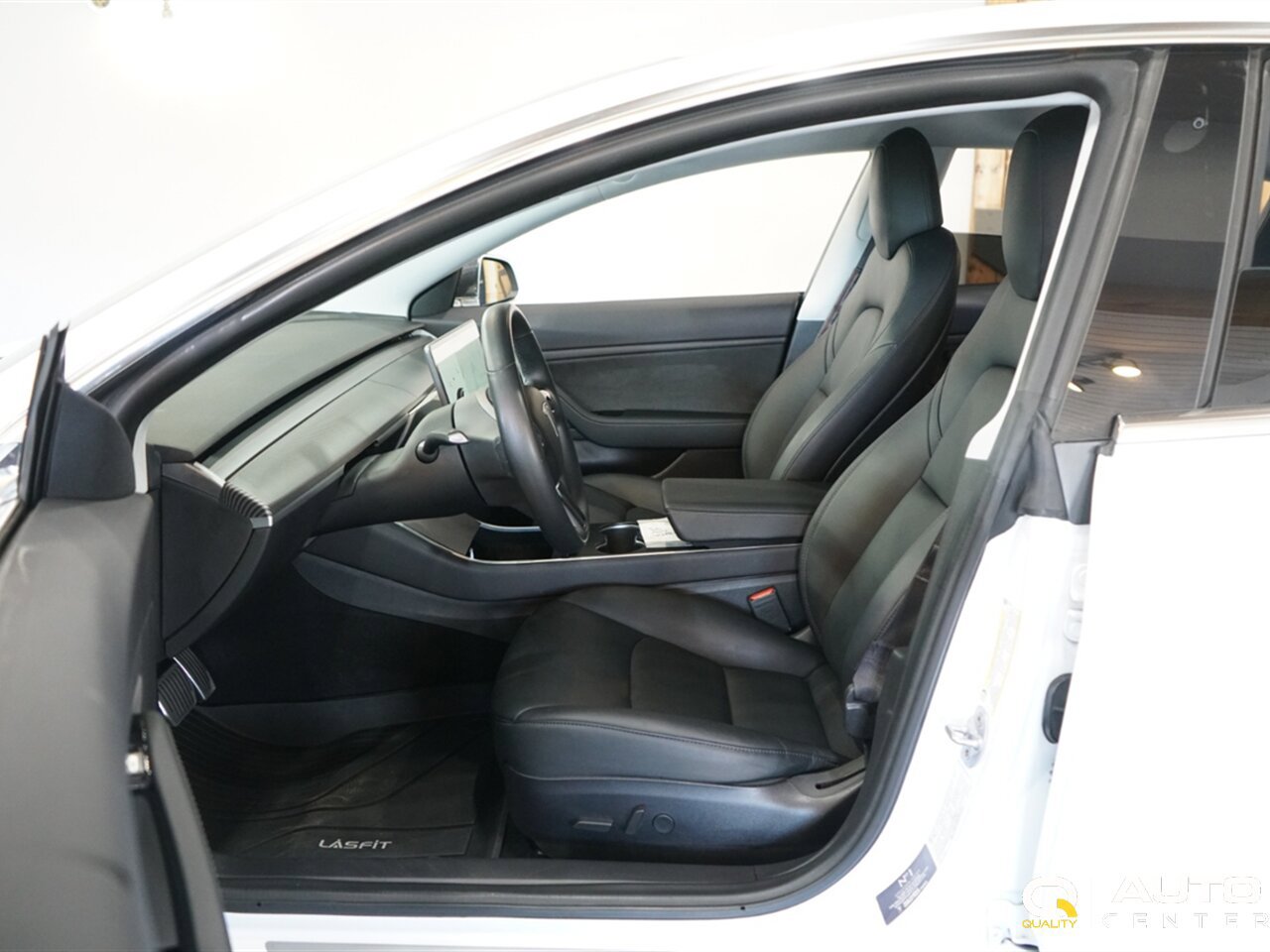Used 2019 Tesla Model 3 Long Range AWD/4WD image 13