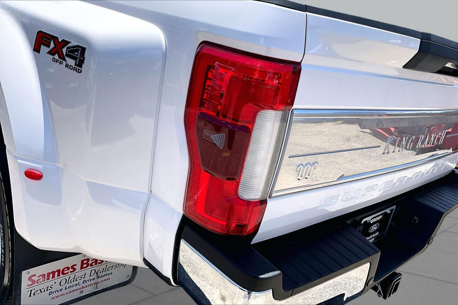 Used 2018 Ford F450 King Ranch w/ King Ranch Ultimate Package AWD/4WD image 28