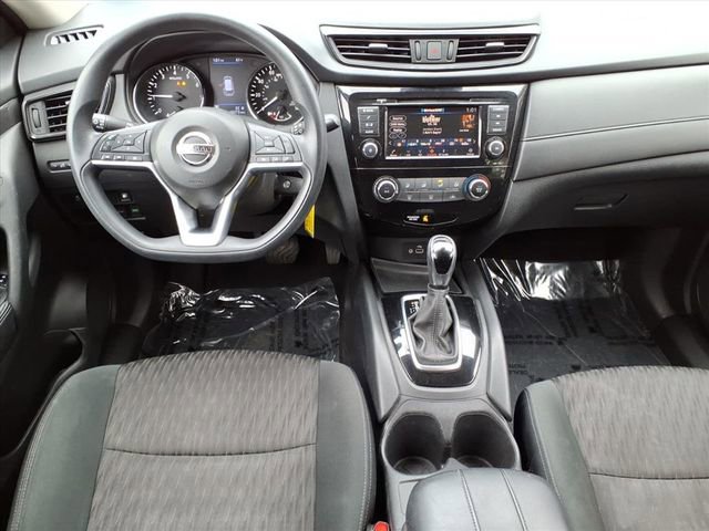 Used 2019 Nissan Rogue S image 9