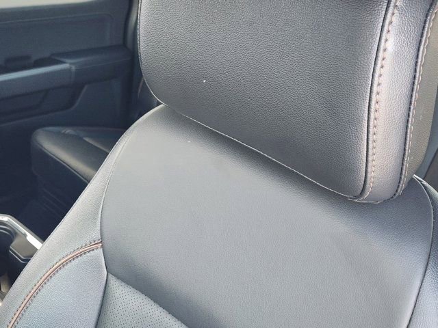 Used 2025 Ford F250 Lariat w/ FX4 Off-Road Package image 21