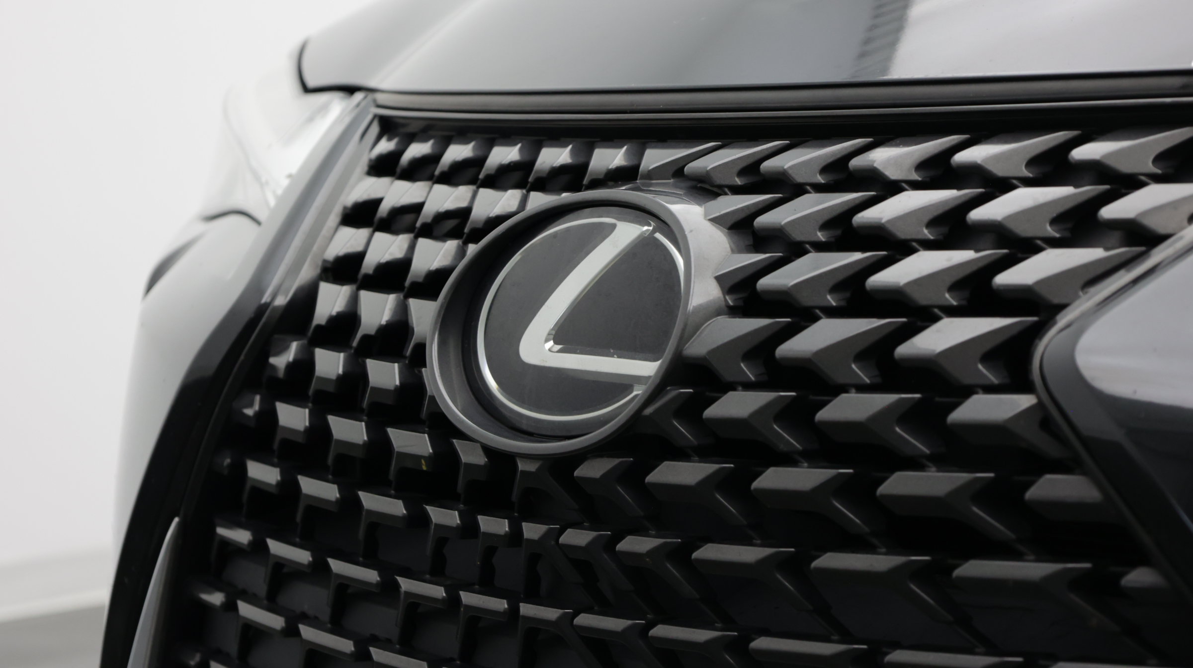 Used 2021 Lexus UX 200 w/ Accessory Package (Z2) FWD image 12