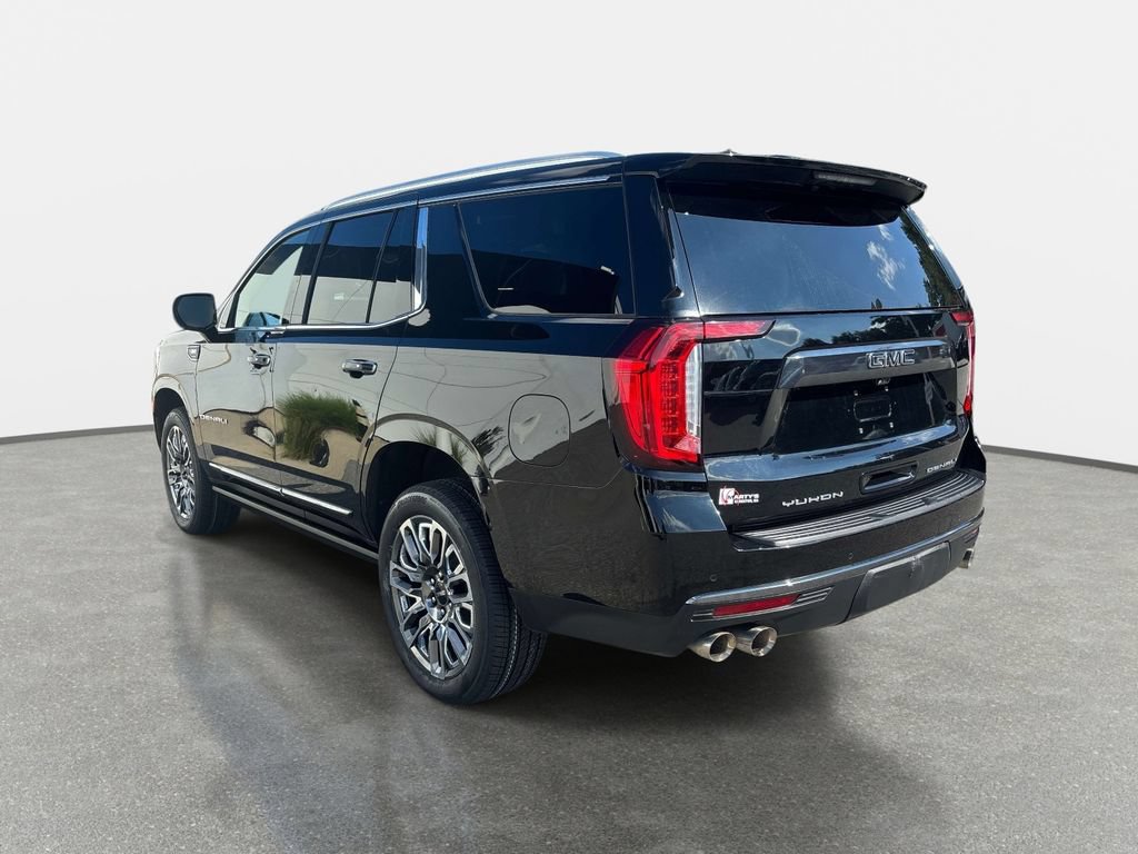 Used 2023 GMC Yukon Denali Ultimate AWD/4WD image 6