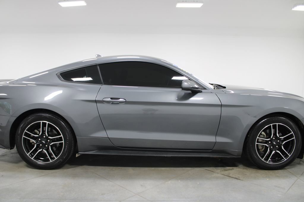 Used 2023 Ford Mustang Premium image 10