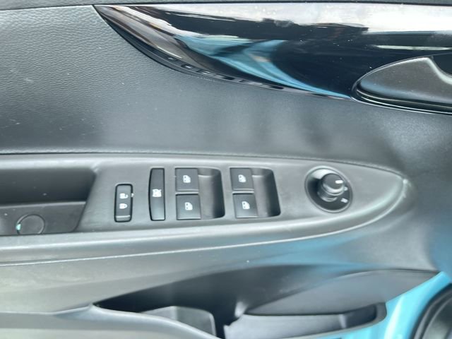 Used 2022 Chevrolet Spark LT w/ Spark Special Edition FWD image 22