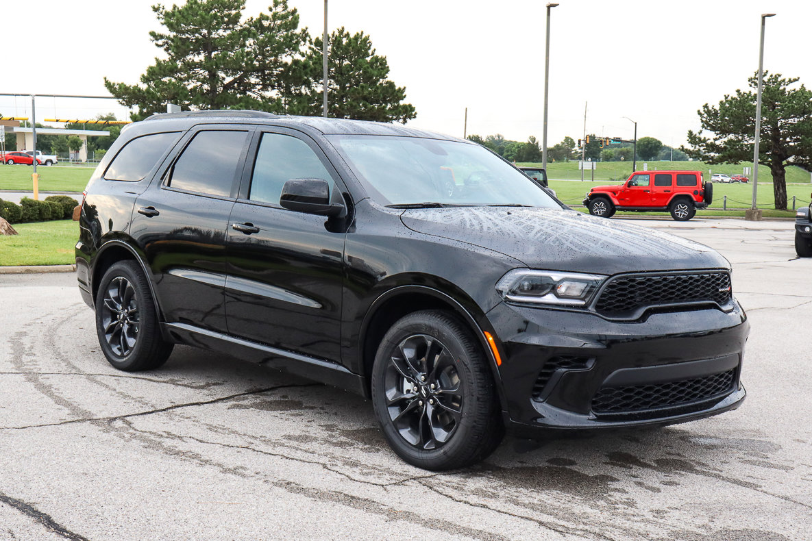 New 2025 Dodge Durango GT w/ Blacktop Package image 4