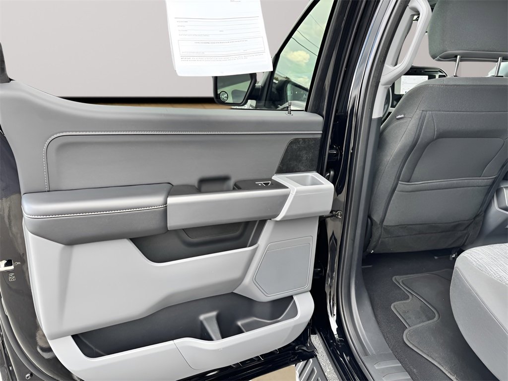 Used 2023 Ford F150 XLT w/ Equipment Group 301A Mid image 27