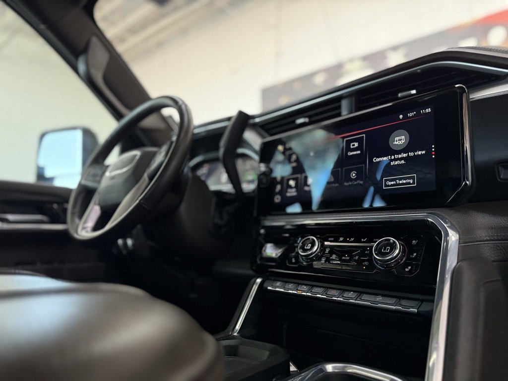 Used 2024 GMC Sierra 2500 Denali w/ Denali Reserve Package image 48