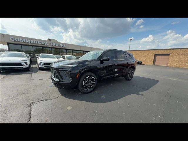 Certified 2026 Buick Enclave Sport Touring w/ Power Package AWD/4WD image 4