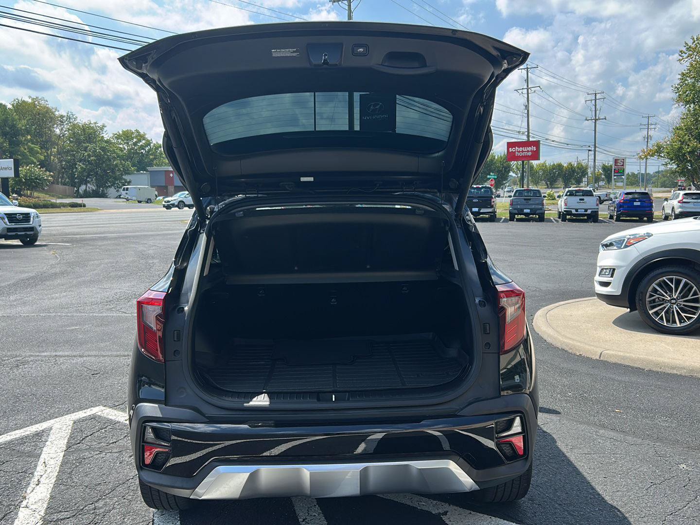 Used 2024 Kia Seltos SX w/ SX Sunroof Package AWD/4WD image 7