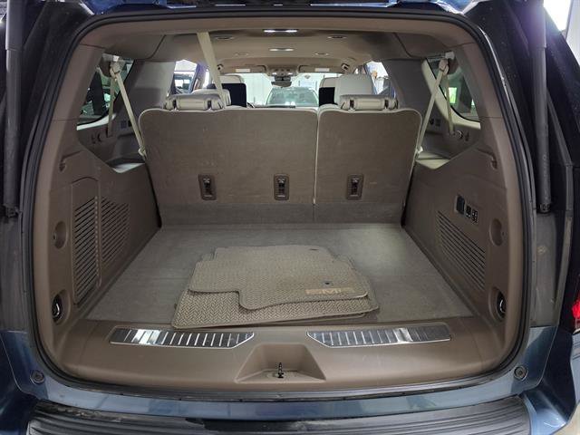 Certified 2025 GMC Yukon XL Denali w/ Advanced Technology Package AWD/4WD image 12