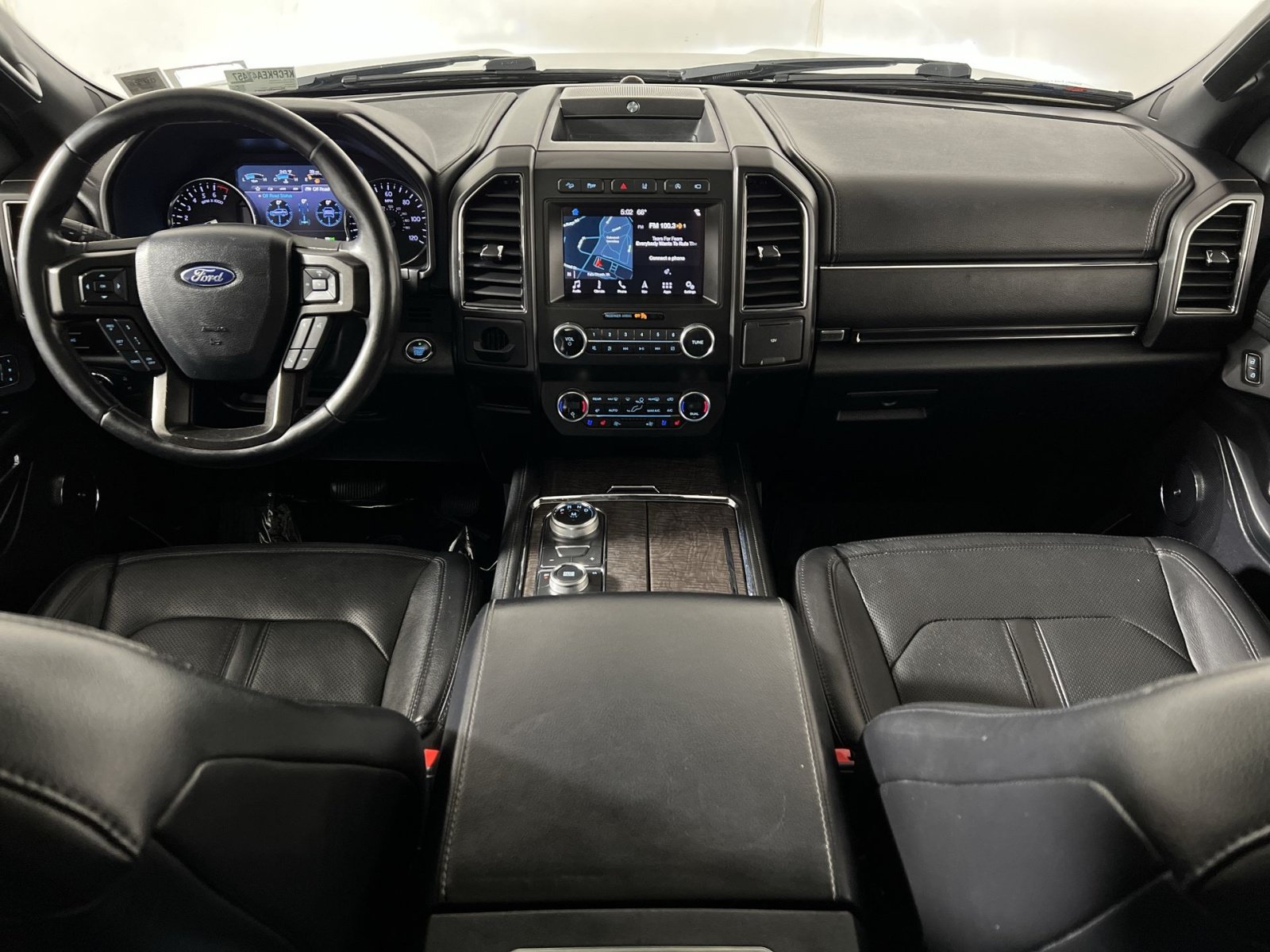 Certified 2019 Ford Expedition Limited w/ Equipment Group 302A AWD/4WD image 23