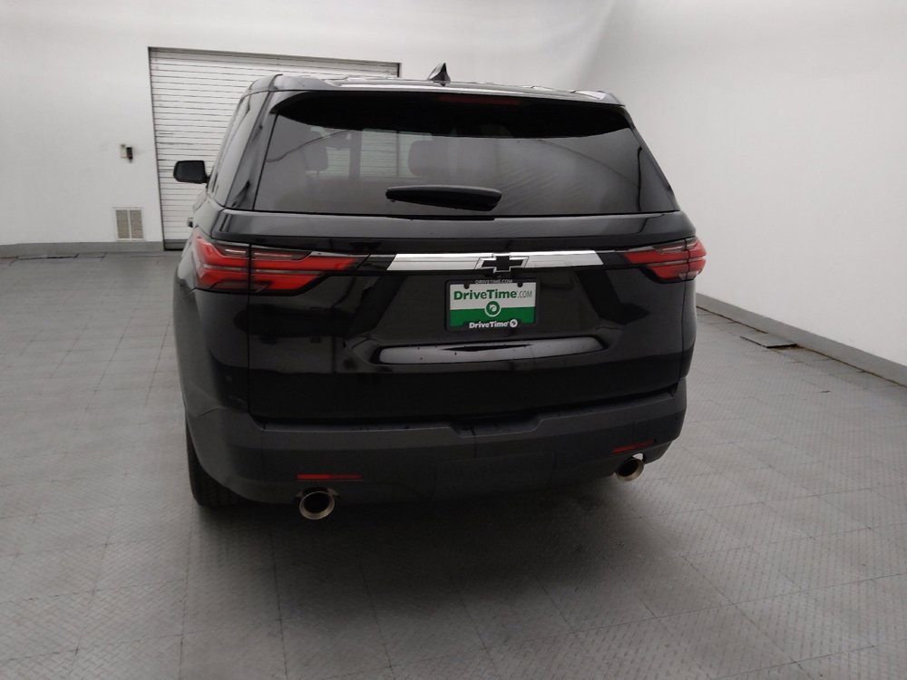 Used 2022 Chevrolet Traverse LS FWD image 6