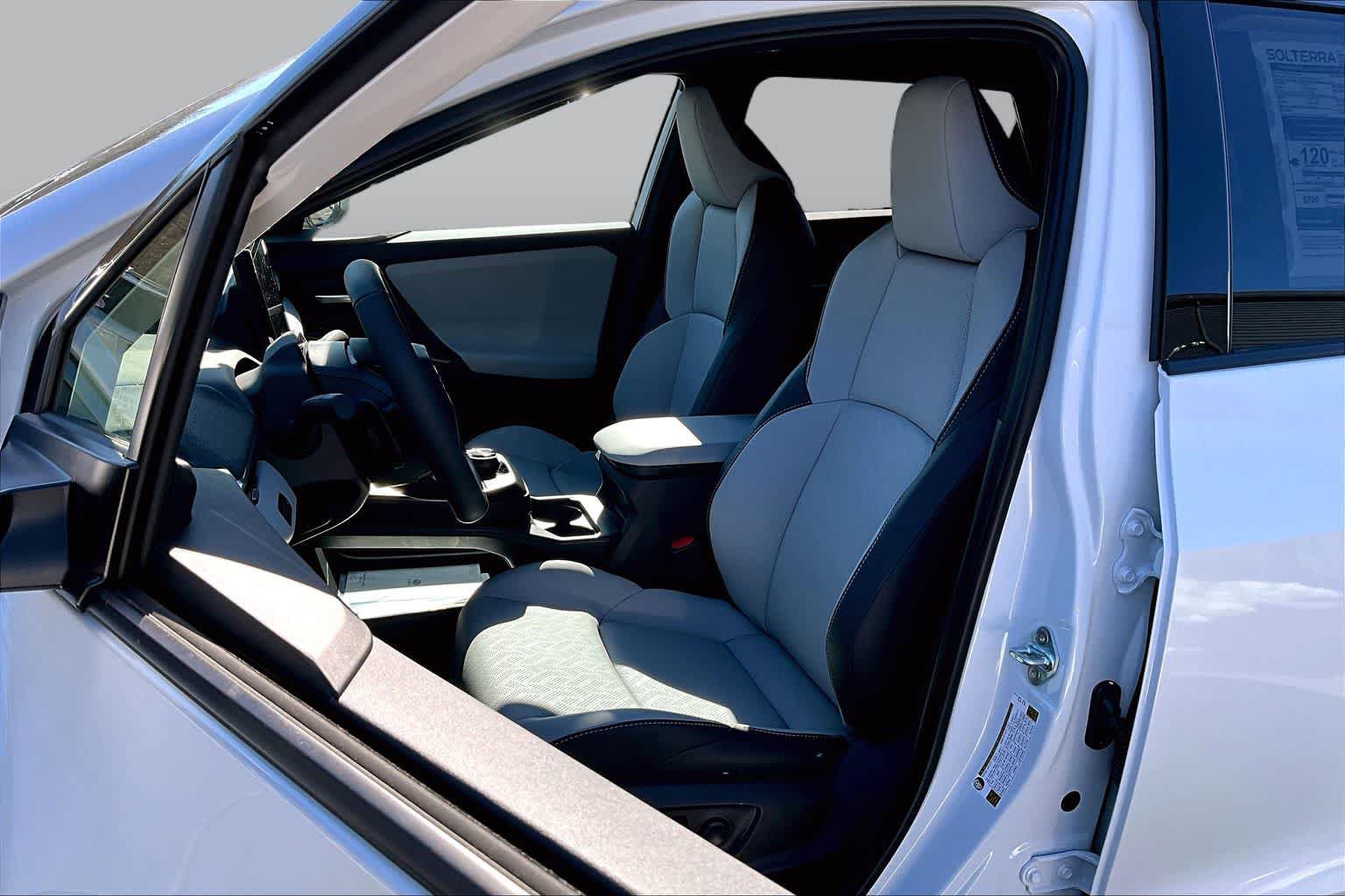 New 2026 Subaru Solterra AWD/4WD image 7