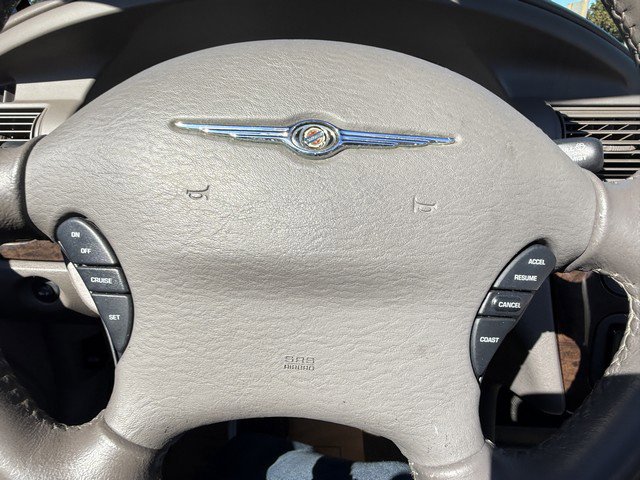 Used 2006 Chrysler Sebring Limited image 18