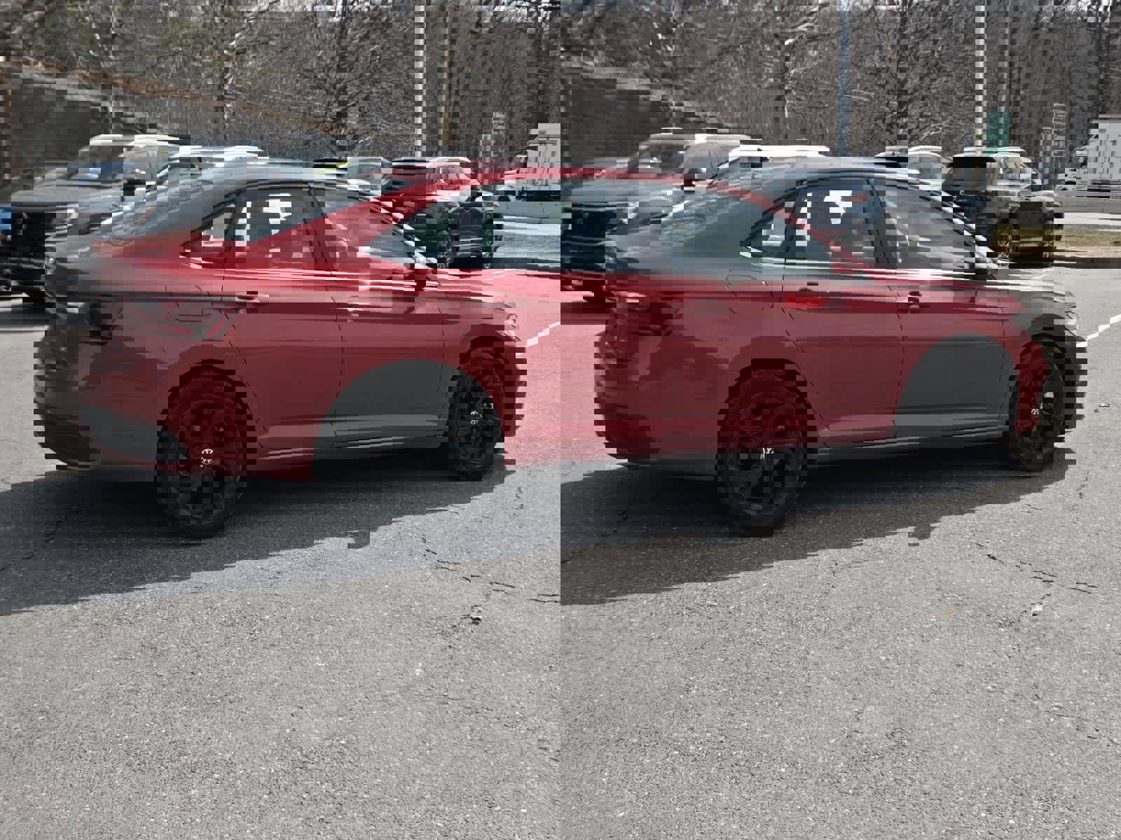 Certified 2025 Volkswagen Jetta SE w/ Sunroof Package image 12