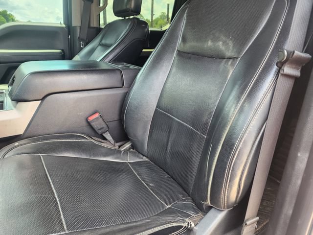 Used 2017 Ford F250 Lariat w/ Lariat Value Package AWD/4WD image 5