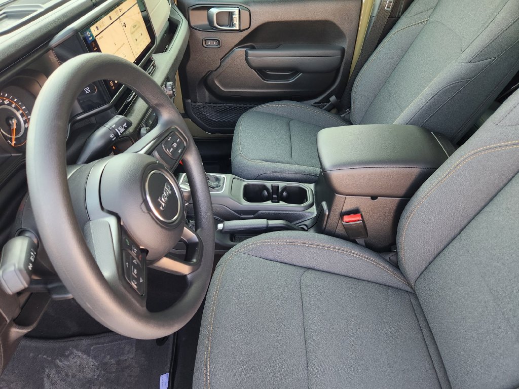 New 2026 Jeep Gladiator Sport AWD/4WD image 10