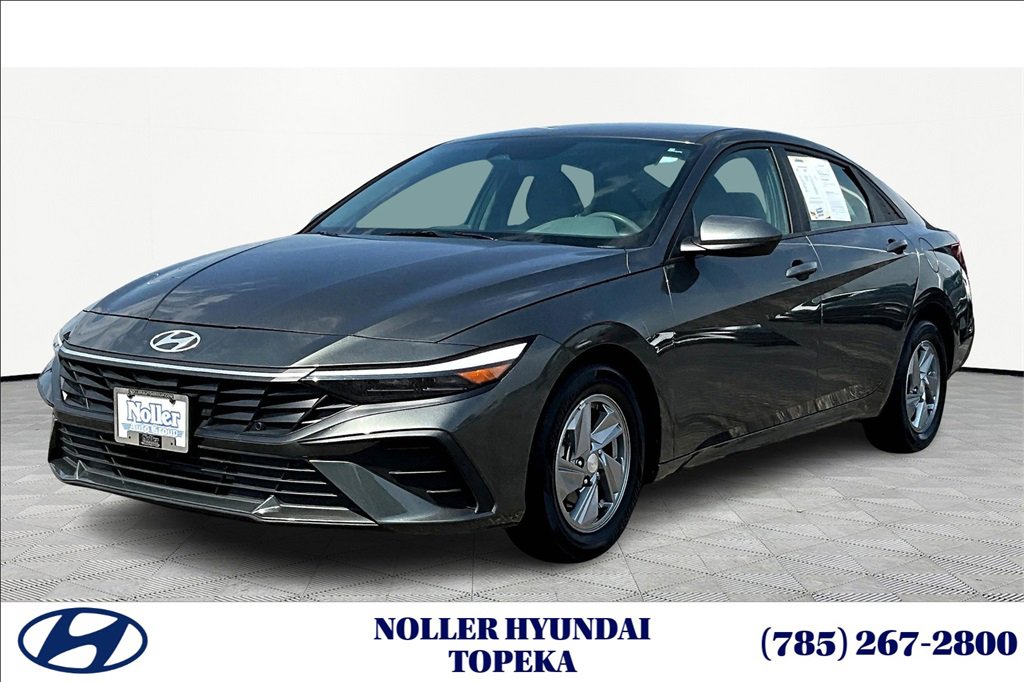 Used 2024 Hyundai Elantra SE