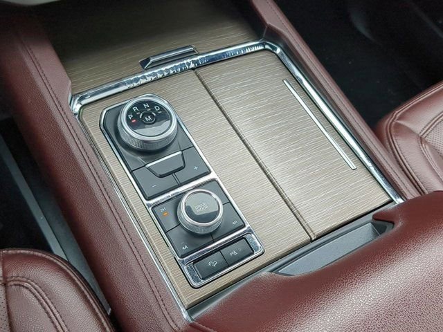 Used 2024 Ford Expedition Max Limited image 16