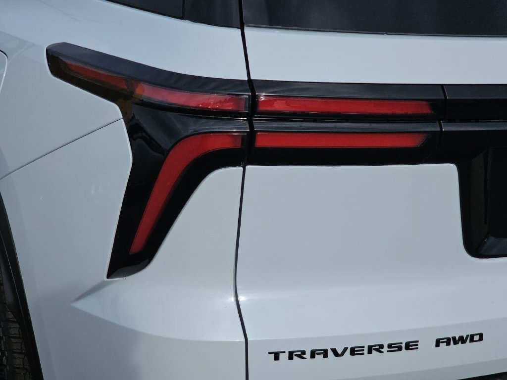 New 2027 Chevrolet Traverse Z71 w/ Driver Confidence Package AWD/4WD image 43