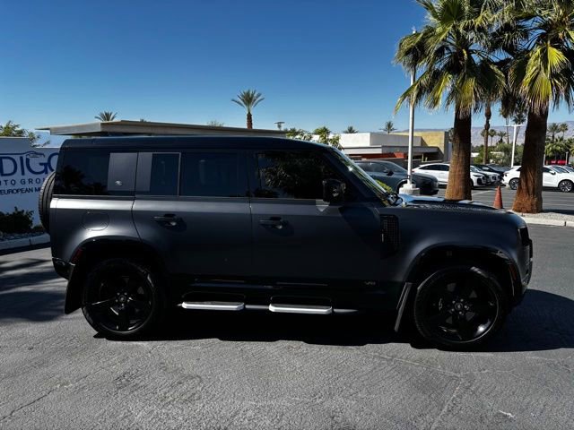 Used 2024 Land Rover Defender 110 Carpathian Edition AWD/4WD image 4