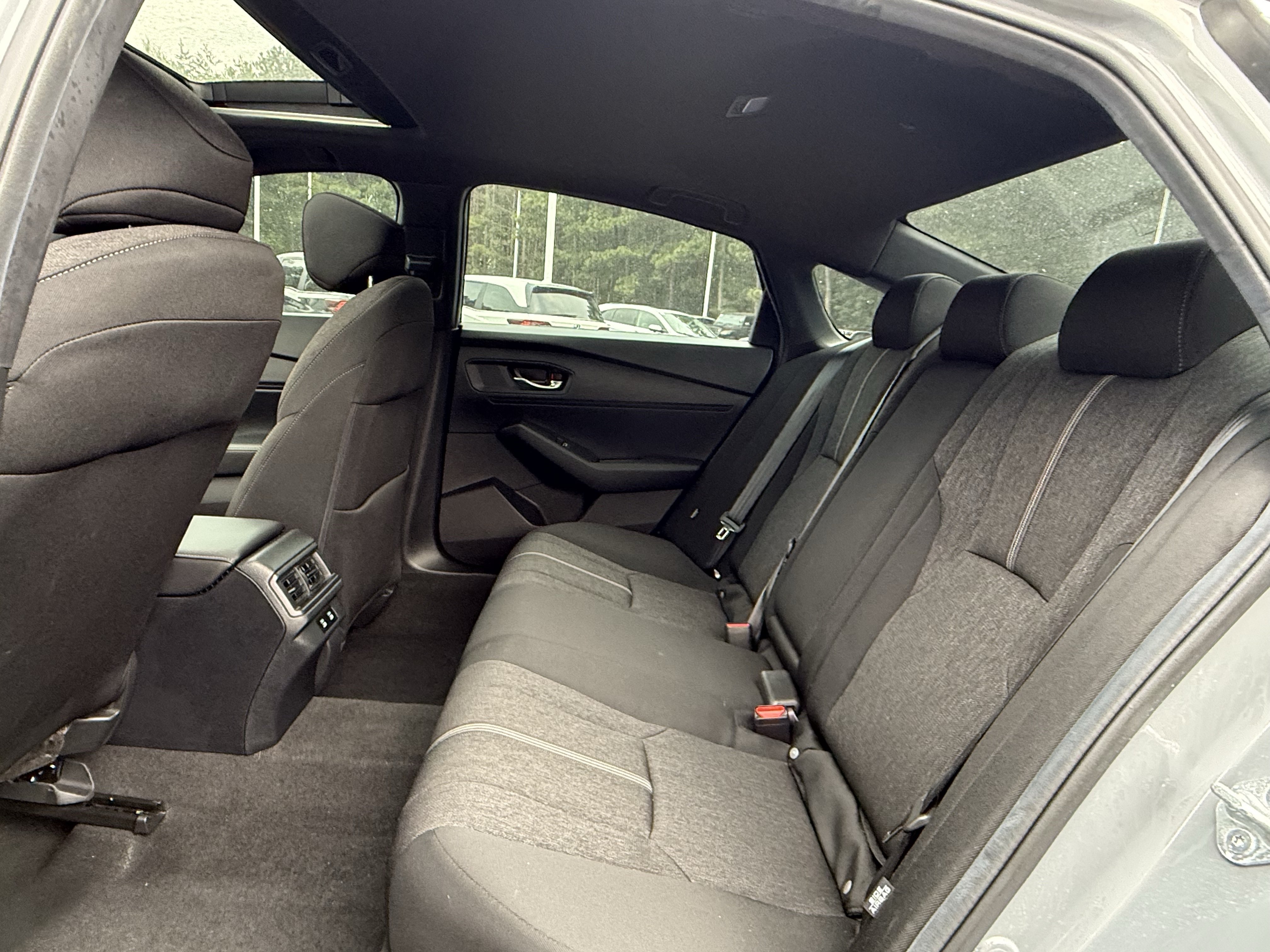 Used 2025 Honda Accord Sport image 9