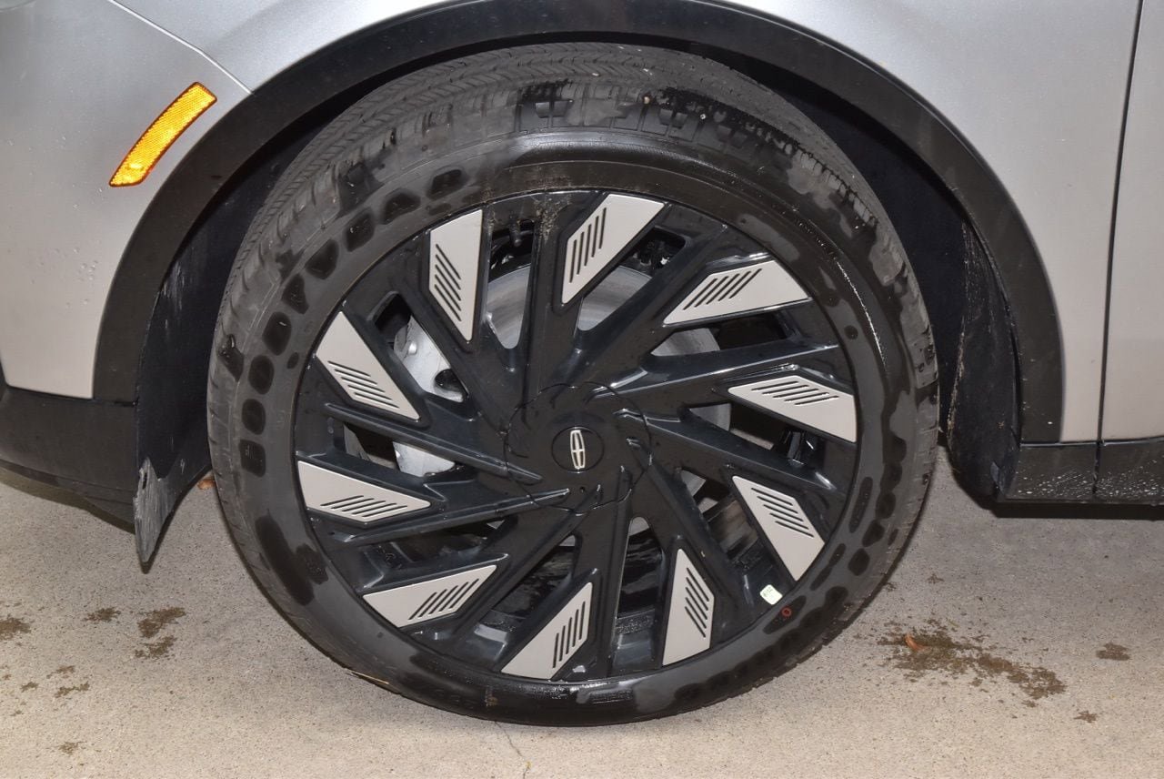 New 2026 Lincoln Nautilus Reserve w/ Jet Appearance Package AWD/4WD image 48