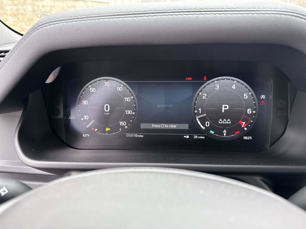 New 2026 Land Rover Defender 110 S AWD/4WD image 32