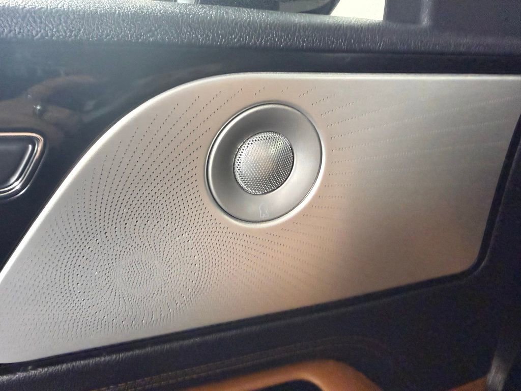 Used 2023 Lincoln Aviator Black Label w/ Dynamic Handling Package image 40