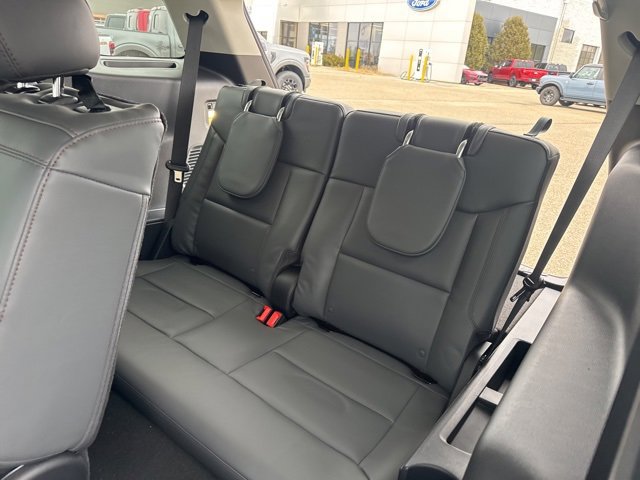 New 2026 Ford Explorer Active w/ Active Comfort Package image 11