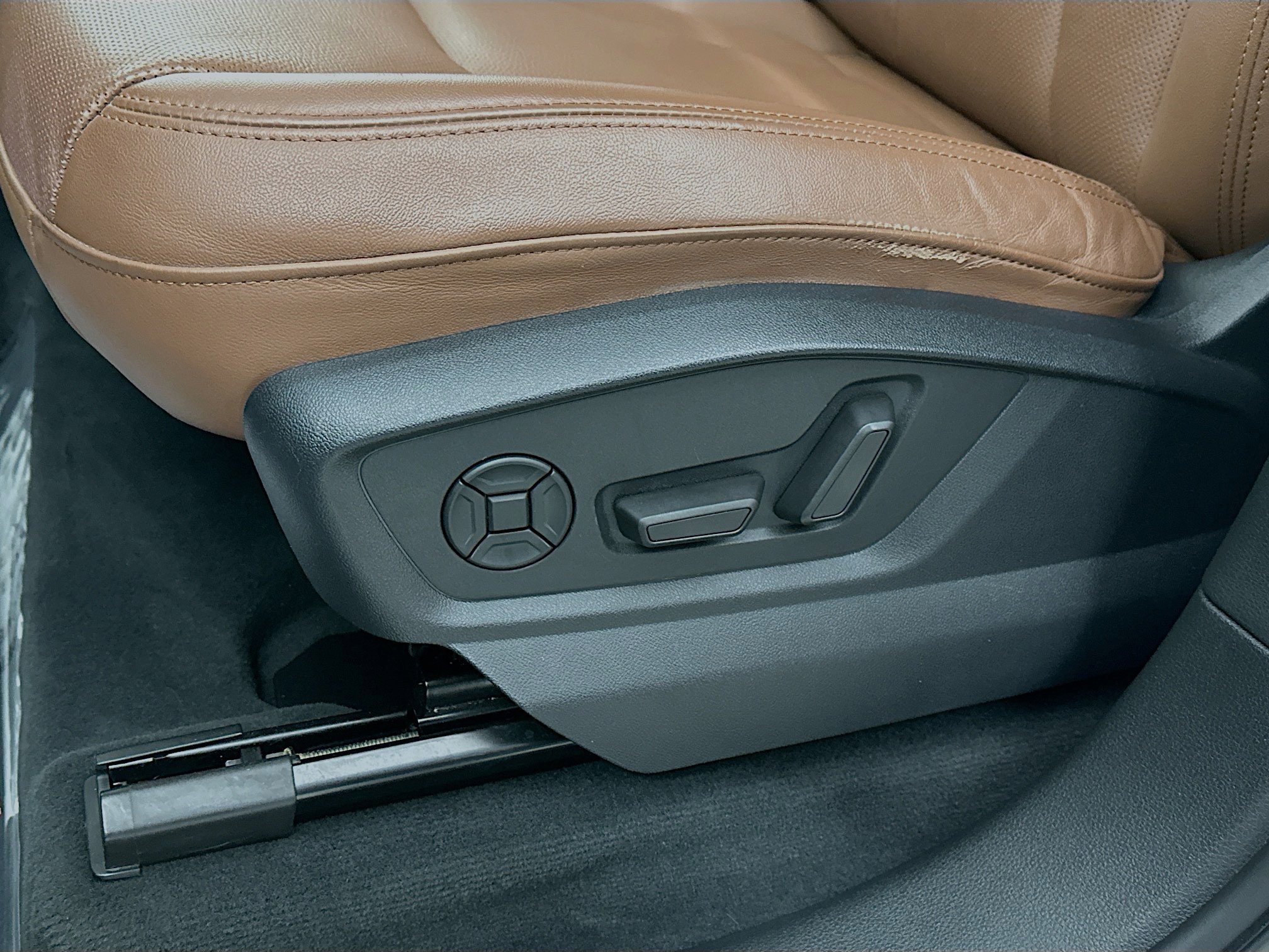 Used 2020 Audi Q7 3.0T Prestige image 20