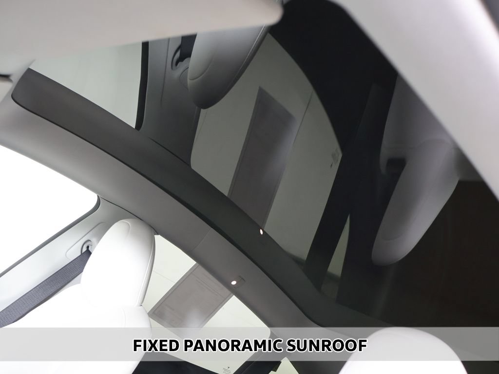 Used 2023 Tesla Model Y Long Range AWD/4WD image 5