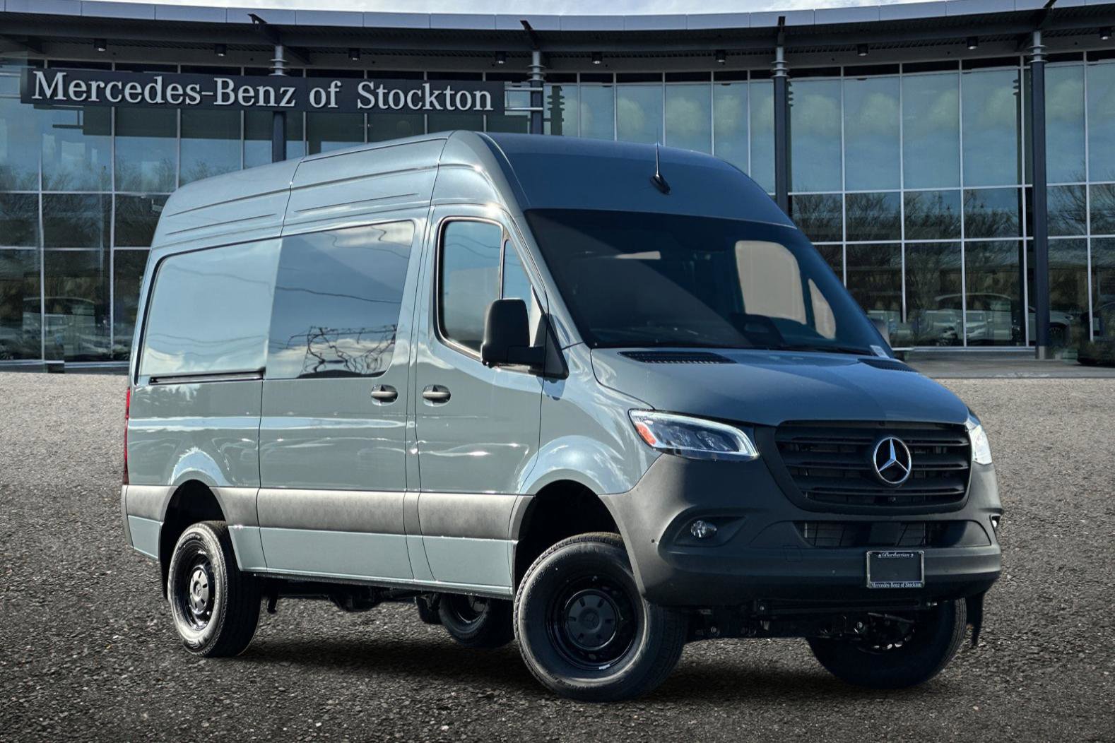 New 2026 Mercedes-Benz Sprinter 2500 image 2