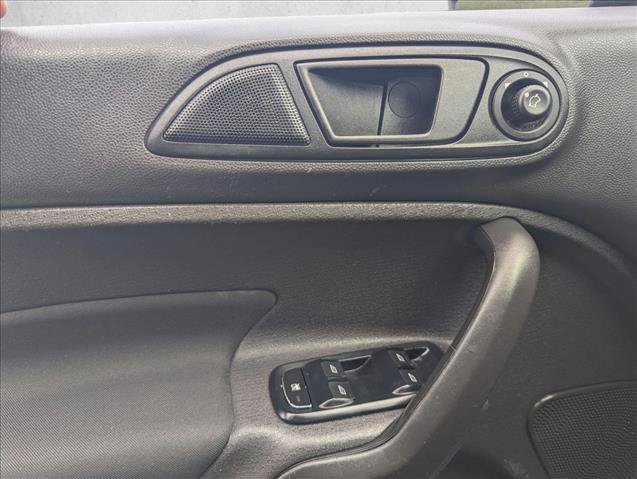 Used 2019 Ford Fiesta SE FWD image 8