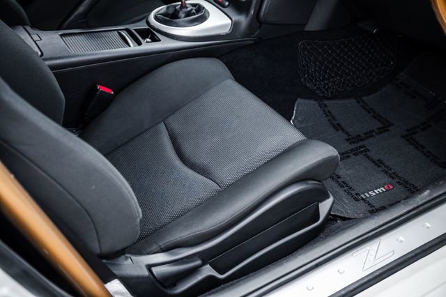 Used 2006 Nissan 350Z Coupe w/ (N93) Cargo Convenience Pkg image 55