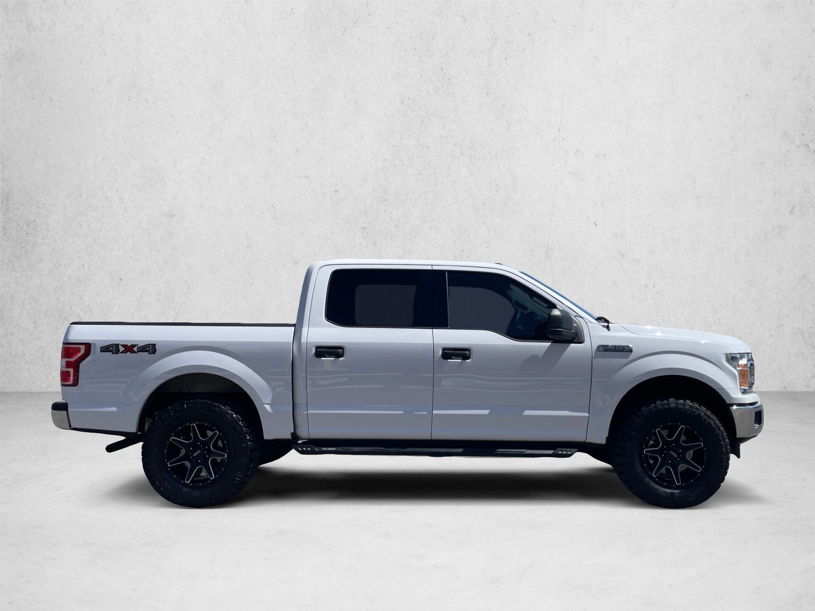 Used 2018 Ford F150 XLT AWD/4WD image 4