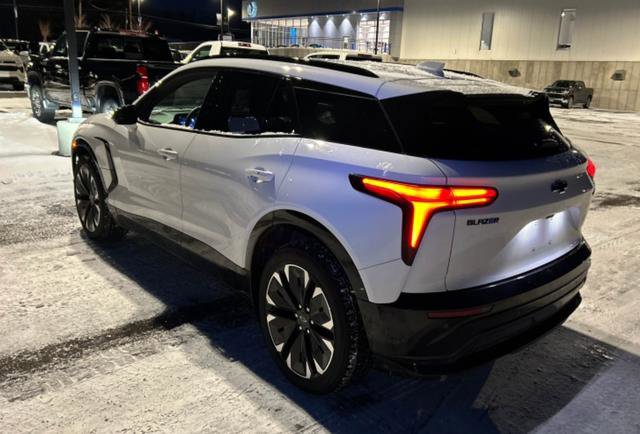 Used 2024 Chevrolet Blazer EV RS image 5