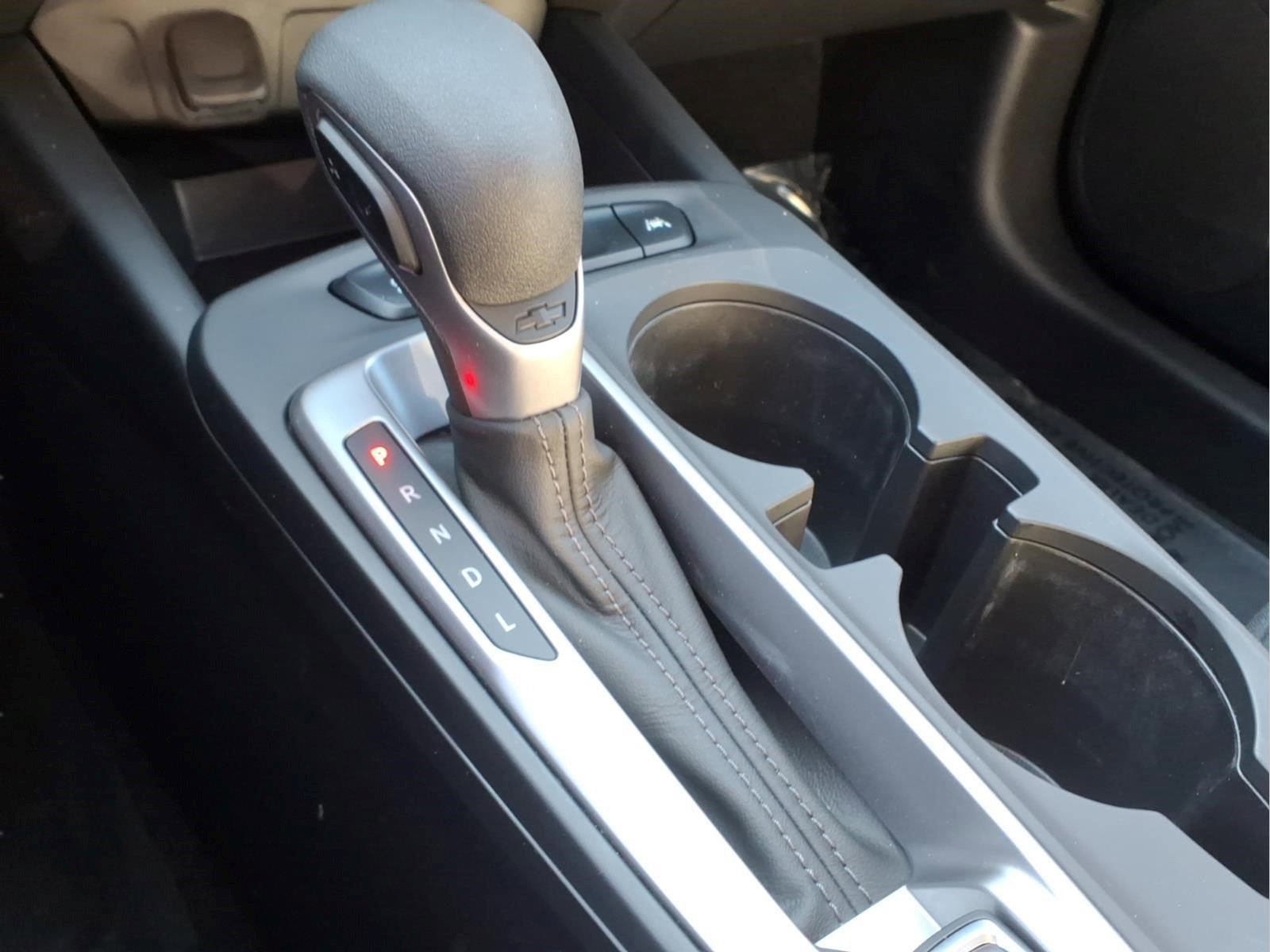 Used 2024 Chevrolet Trax LS w/ LS Convenience Package FWD image 18