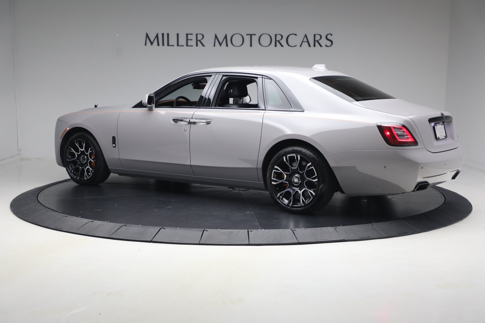 Certified 2023 Rolls-Royce Ghost Black Badge AWD/4WD image 7