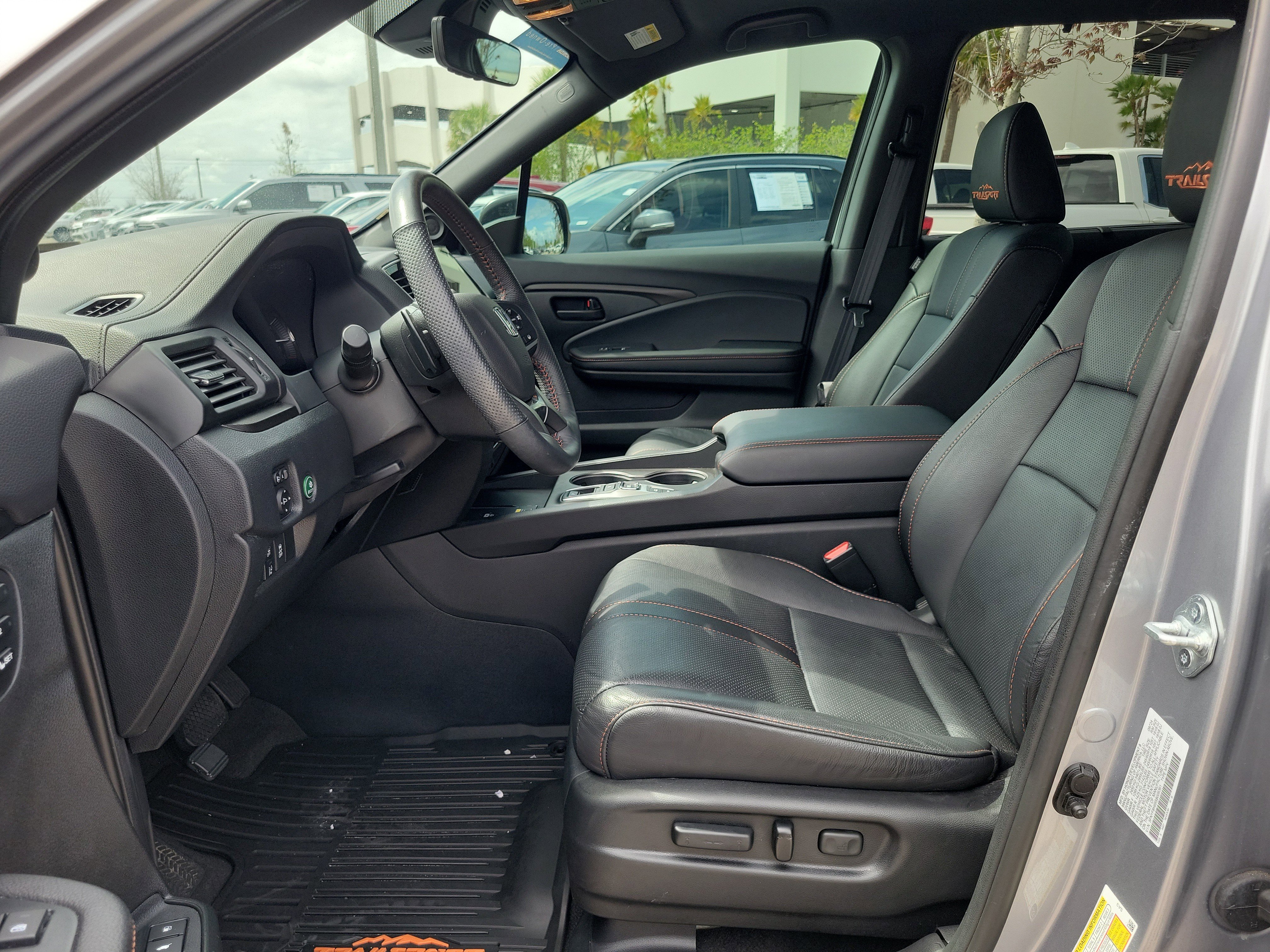 Certified 2025 Honda Passport TrailSport image 21