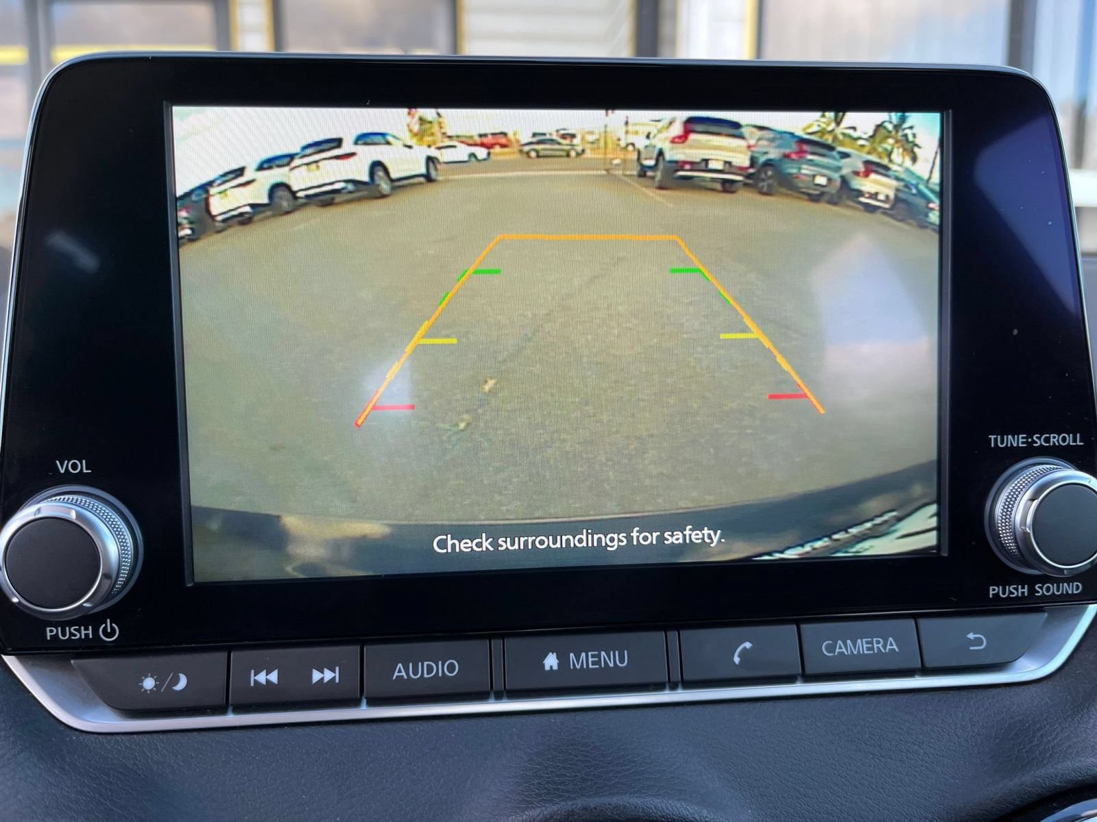 Used 2025 Nissan Sentra SV FWD image 21
