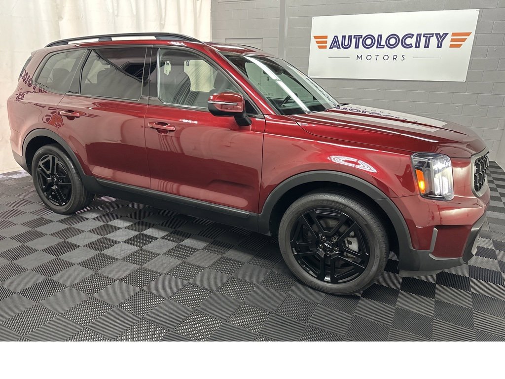 Used 2023 Kia Telluride EX X-Line image 2