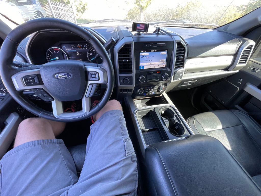 Used 2019 Ford F250 Lariat w/ Lariat Ultimate Package AWD/4WD image 4