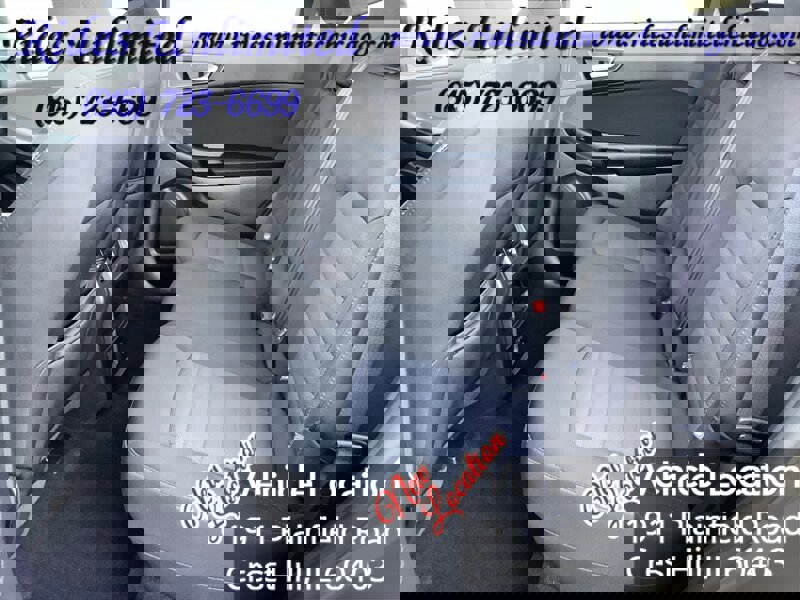 Used 2019 Ford Edge SE image 25