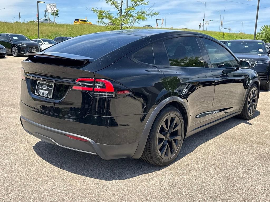 Used 2024 Tesla Model X AWD/4WD image 4