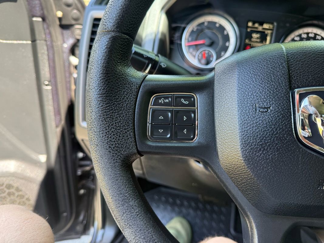 Used 2017 RAM 1500 Express w/ Express Value Package AWD/4WD image 19