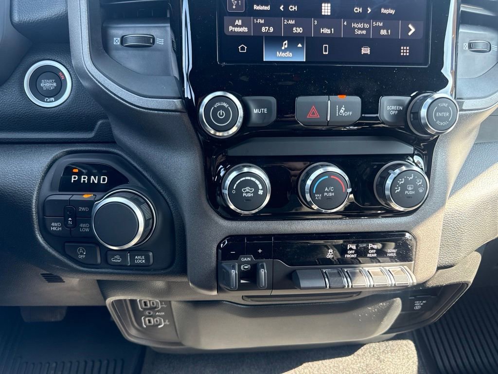New 2026 RAM 1500 Classic Warlock AWD/4WD image 19