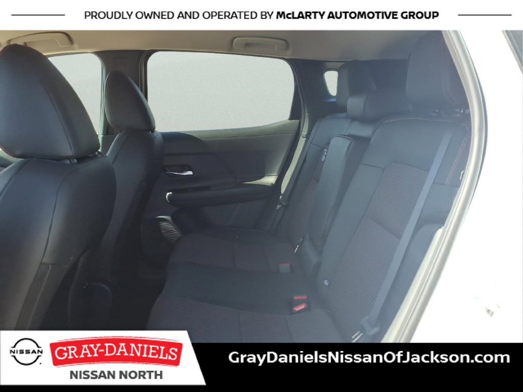 New 2027 Nissan Kicks SR FWD image 26